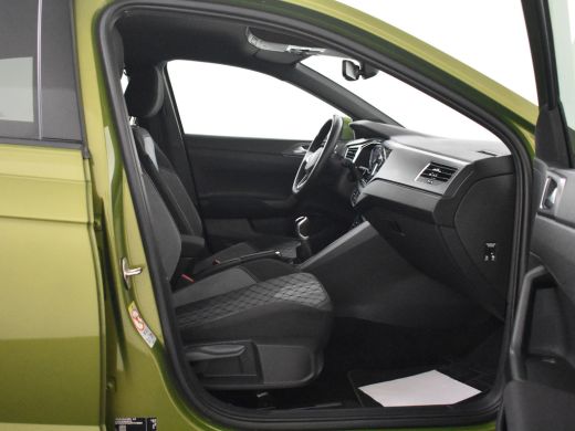Volkswagen Taigo 1.0 TSI R-Line 116pk | Camera achter |  Keyless | App connect |  Led koplampen | Navigatie via ap... ActivLease financial lease