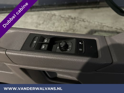 Volkswagen Transporter 2.0 TDI L2H1 Dubbele cabine Euro6 Airco | Apple Carplay | Android Auto | 5-Zits | 2200kg Trekhaak... ActivLease financial lease