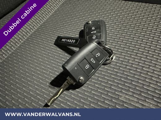 Volkswagen Transporter 2.0 TDI L2H1 Dubbele cabine Euro6 Airco | Apple Carplay | Android Auto | 5-Zits | 2200kg Trekhaak... ActivLease financial lease