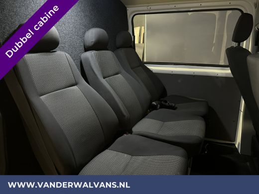 Volkswagen Transporter 2.0 TDI L2H1 Dubbele cabine Euro6 Airco | Apple Carplay | Android Auto | 5-Zits | 2200kg Trekhaak... ActivLease financial lease