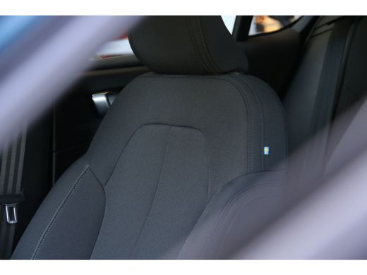 Volvo  C40 Single Motor Plus 69 kWh | Panoramadak | Stuur/stoelverwarming | Camera | Adaptive Cruise ActivLease financial lease