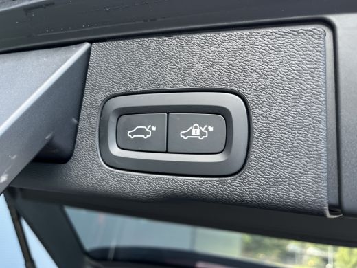 Volvo  XC60 T6 Plug-in Plus Dark Long Range | Achteruitrijcamera | Apple Carplay/Android Auto|telefoonintegra... ActivLease financial lease