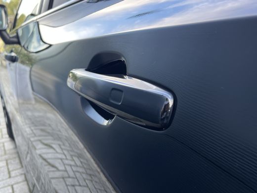 Volvo  XC60 T6 Plug-in Plus Dark Long Range | Achteruitrijcamera | Apple Carplay/Android Auto|telefoonintegra... ActivLease financial lease