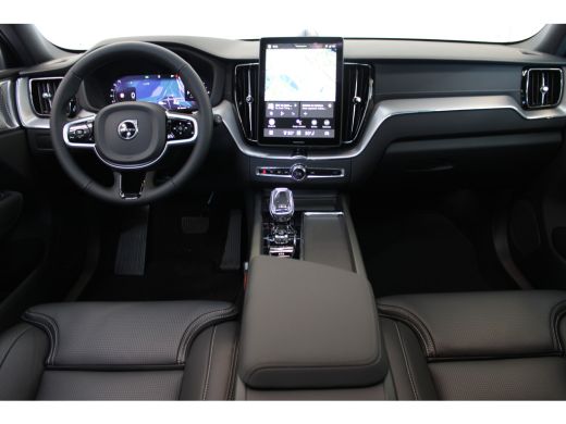 Volvo  XC60 T6 350PK AWD Ultra Black Edition | B&W audio | Luchtvering | 22" | Massage/ventilatie | Full LED ActivLease financial lease