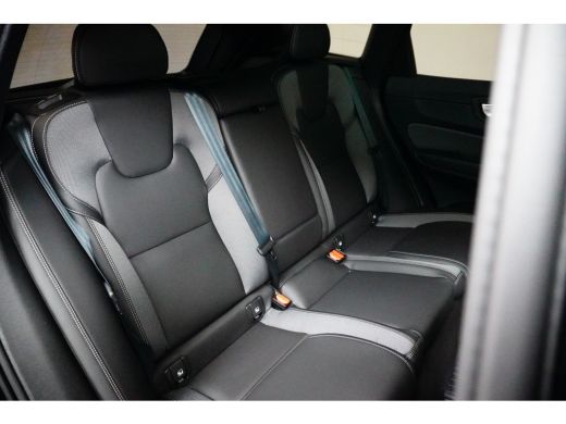 Volvo  XC60 T6 AWD Plus Black Ed. | Achterbank verwarmd | Achteruitrijcamera | Contourstoelen ActivLease financial lease