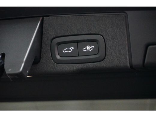 Volvo  XC60 T6 AWD Plus Black Ed. | Achterbank verwarmd | Achteruitrijcamera | Contourstoelen ActivLease financial lease