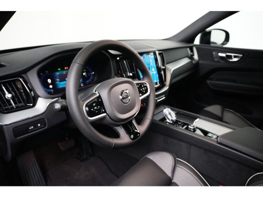 Volvo  XC60 T6 AWD Plus Black Ed. | Achterbank verwarmd | Achteruitrijcamera | Contourstoelen ActivLease financial lease