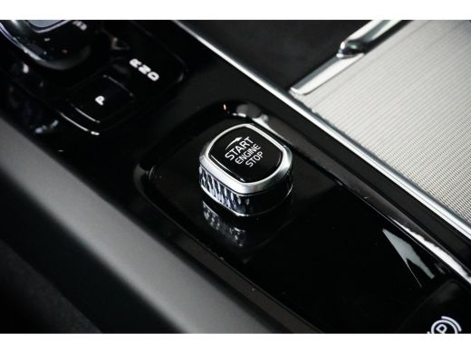 Volvo  XC60 T6 AWD Plus Black Ed. | Achterbank verwarmd | Achteruitrijcamera | Contourstoelen ActivLease financial lease