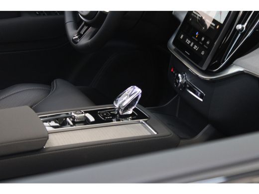Volvo  XC90 T8 450 PK Ultra Dark | Luchtvering | Panoramadak | Massage | Stoelventilatie | Trekhaak | HK Audi... ActivLease financial lease