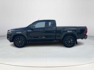 Toyota Hilux 2.8 D-4D Xtra Cab Invincible
