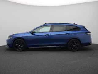 Volkswagen Passat Variant 1.5 eHybrid R-Line Edition 272PK DSG black style, matrix led, trekhaak, 360gr. camera, pa...