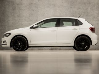 Volkswagen Polo 1.0 Sportline (APPLE CARPLAY, GROOT NAVI, LM VELGEN, SPORTSTOELEN, CRUISE, LED ACHTERLICHTEN, NIE...