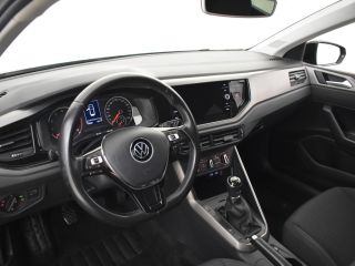 Volkswagen Polo 1.0 TSI Comfortline 96pk | Parkeersensoren v+a | Navigatie via app connect  | Licht en zicht pakk...