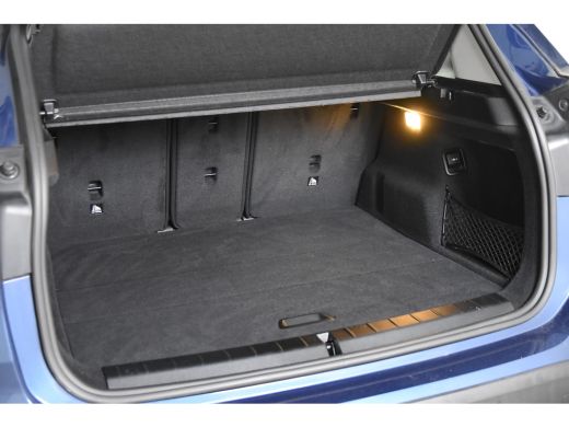 BMW X1 sDrive18i *1ste Eigenaar*Navigatie*Trekhaak*Carplay* ActivLease financial lease