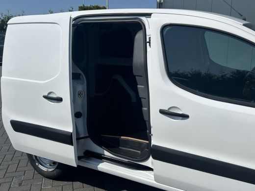 Citroën Berlingo 1.6 BlueHDI EURO 6 / 1e EIG. / NIEUWE APK! / AIRCO / CRUISE / TREKHAAK / 3 - ZITS ActivLease financial lease