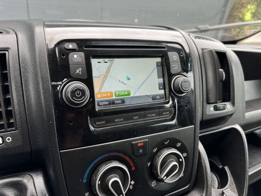 Citroën Jumper 2.2 HDI 131 PK ZWAAR / L2H2 / 7-PERS DUBBELE CABINE / AIRCO / 3 TONS TREKHAAK / CAMERA / INRICHTING ActivLease financial lease