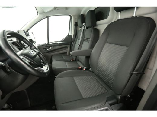 Ford Transit Custom 300 2.0 TDCI L2H1 Automaat 2xSchuifdeur LED Airco Camera Cruise Carplay PDC 3 Persoons ActivLease financial lease