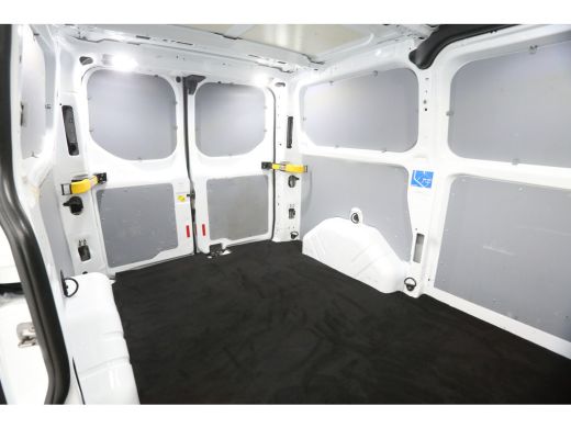 Ford Transit Custom 320 2.0 TDCI L1H1 Airco Cruise LED Parkeersensoren 3 Persoons Schuifdeur ActivLease financial lease