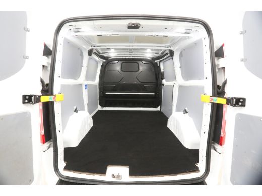 Ford Transit Custom 320 2.0 TDCI L1H1 Airco Cruise LED Parkeersensoren 3 Persoons Schuifdeur ActivLease financial lease