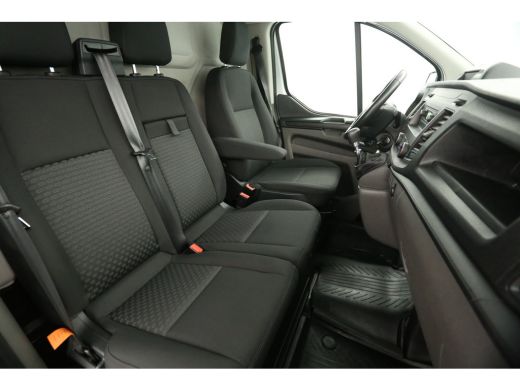 Ford Transit Custom 320 2.0 TDCI L1H1 Airco Cruise LED Parkeersensoren 3 Persoons Schuifdeur ActivLease financial lease
