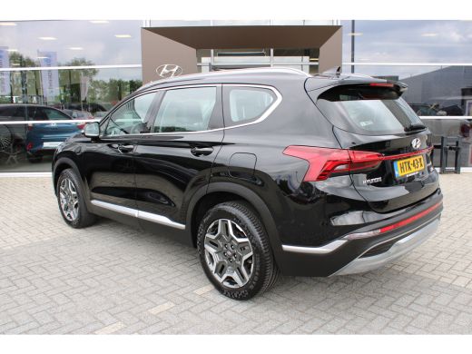 Hyundai Santa Fe 1.6 T-GDI PHEV Comfort Smart 7p. | Eleketrisch bedienbare stoelen | Lederen bekleding | Navigatie... ActivLease financial lease