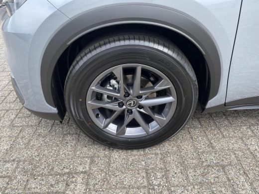 Lexus LBX 2WD Comfort & Safety Pack ActivLease financial lease