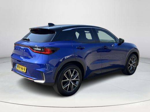 Lexus LBX Emotion 2WD ActivLease financial lease