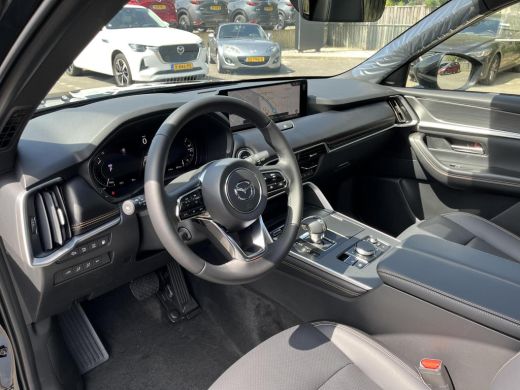 Mazda CX-80 2.5 e-SkyActiv PHEV Homura Plus | elektrisch glazen panorama-dak | 7 persoons | ActivLease financial lease
