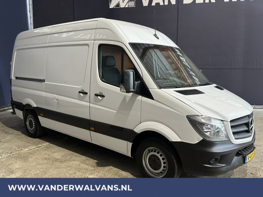 Mercedes-Benz Sprinter 316 CDI 164pk L2H2 Euro6 Airco | 2800kg Trekhaak | Cruisecontrol Parkeersensoren, Chauffeursstoel ActivLease financial lease