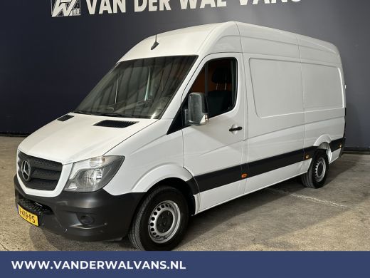 Mercedes-Benz Sprinter 316 CDI 164pk L2H2 Euro6 Airco | 2800kg Trekhaak | Cruisecontrol Parkeersensoren, Chauffeursstoel ActivLease financial lease