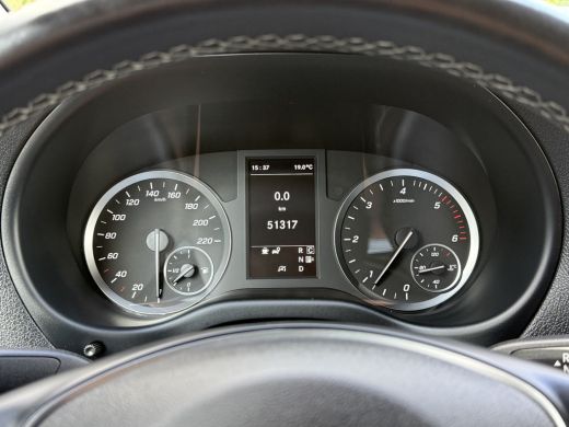 Mercedes-Benz Vito 114 CDI 136 PK AUTOMAAT / DUBBELE CABINE / 1e EIG. / TREKHAAK / CAMERA / ECC ActivLease financial lease