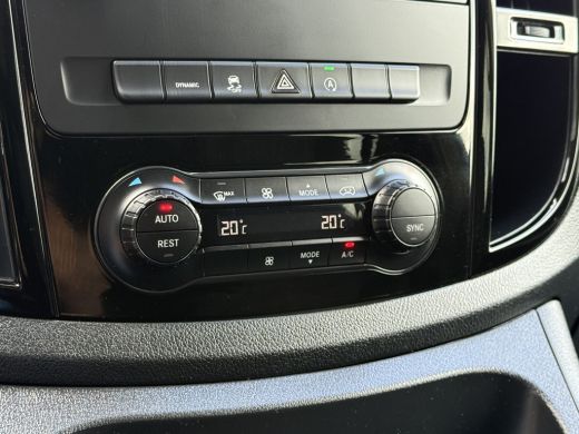 Mercedes-Benz Vito 114 CDI 136 PK AUTOMAAT / DUBBELE CABINE / 1e EIG. / TREKHAAK / CAMERA / ECC ActivLease financial lease