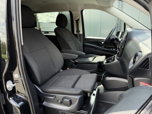 Mercedes-Benz Vito 114 CDI 136 PK AUTOMAAT / DUBBELE CABINE / 1e EIG. / TREKHAAK / CAMERA / ECC ActivLease financial lease