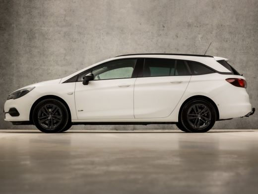 Opel Astra Sports Tourer 1.2 Sport (APPLE CARPLAY, NAVIGATIE, CLIMATE, CAMERA, ADAPTIVE CRUISE, SPORTSTOELEN... ActivLease financial lease