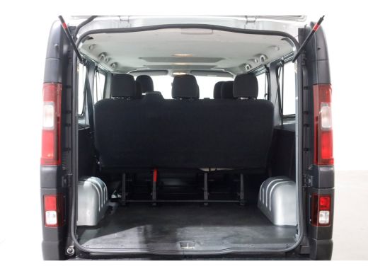 Opel Vivaro 1.6 CDTI 120pk E6 L2H1 Personenbus Incl BTW/BPM 01-2019 ActivLease financial lease