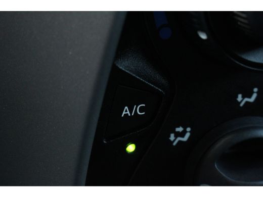 Peugeot 108 1.0 e-VTi Active | Airco | Elek. Ramen | Stuurw. Bediening | Bluetooth | | Airco | Elek. Ramen | ... ActivLease financial lease