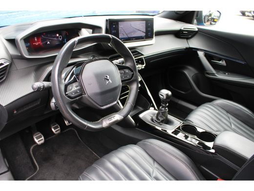 Peugeot 2008 1.2 PureTech GT-Line | Navigatie | Camera | Leder | Stoelverwarming | Massage | 18 Inch | Keyless | ActivLease financial lease