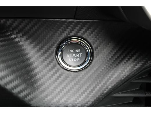 Peugeot 2008 1.2 PureTech GT-Line | Navigatie | Camera | Leder | Stoelverwarming | Massage | 18 Inch | Keyless | ActivLease financial lease