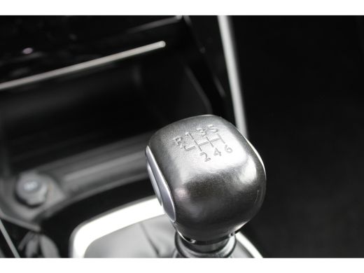Peugeot 2008 1.2 PureTech GT-Line | Navigatie | Camera | Leder | Stoelverwarming | Massage | 18 Inch | Keyless | ActivLease financial lease