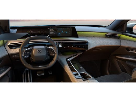 Peugeot e-5008 EV 210PK 73KWH GT AVANTAGE AUTOMAAT NAVI / CLIMA / WARMTEPOMP / 19"LMV / 360 CAMERA / PANODAK / K... ActivLease financial lease