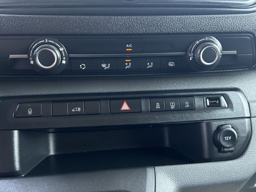 Peugeot Expert 1.5 BlueHDI 102 PK / L2H1 / TREKHAAK / AIRCO / CRUISE / BLUETOOTH / ORIG. NL ActivLease financial lease