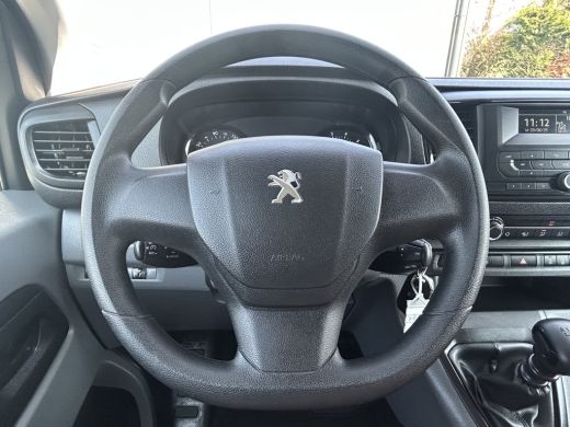 Peugeot Expert 1.5 BlueHDI 102 PK / L2H1 / TREKHAAK / AIRCO / CRUISE / BLUETOOTH / ORIG. NL ActivLease financial lease