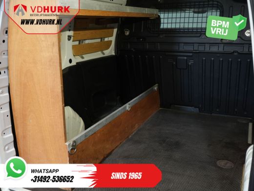 Peugeot Partner 1.6 HDI 75 pk BPM VRIJ! Airco/ Cruise ActivLease financial lease