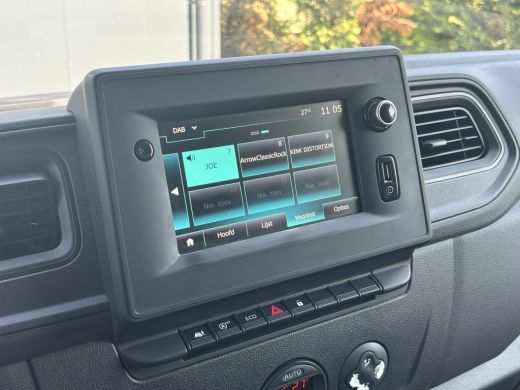 Renault Master T35 2.3 dCi 145 PK / L4H3 / MAXI WB 433 / DUBBEL LUCHT / INRICHTING / 3-ZITS / TREKHAAK / CAMERA ... ActivLease financial lease