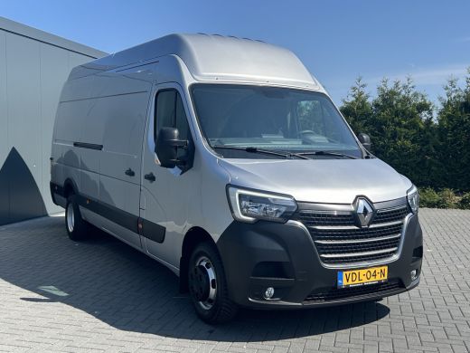Renault Master T35 2.3 dCi 145 PK / L4H3 / MAXI WB 433 / DUBBEL LUCHT / INRICHTING / 3-ZITS / TREKHAAK / CAMERA ... ActivLease financial lease