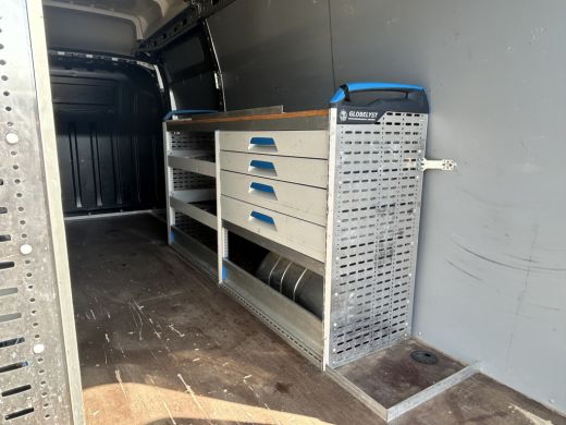 Renault Master T35 2.3 dCi 145 PK / L4H3 / MAXI WB 433 / DUBBEL LUCHT / INRICHTING / 3-ZITS / TREKHAAK / CAMERA ... ActivLease financial lease