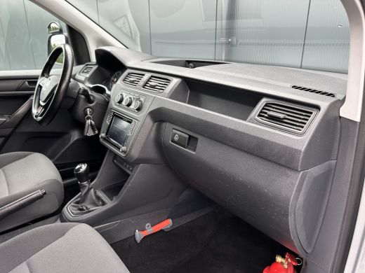 Volkswagen Caddy 2.0 TDI 102 PK / 1e EIG. / CAMERA / BOTT INRICHTING / NAVI / AIRCO / CRUISE / ACHTERKLEP ActivLease financial lease