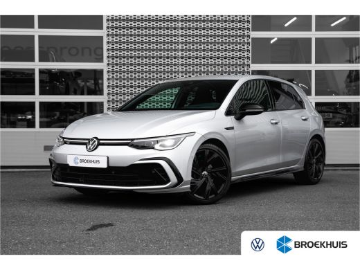 Volkswagen Golf 1.5 eTSI R-Line Business | Apple Carplay/Android Auto|telefoonintegratie premium | Navigatiesyste... Volkswagen Golf 1.5 eTSI R-Line Business | Apple Carplay/Android Auto|telefoonintegratie premium | Navigatiesyste...