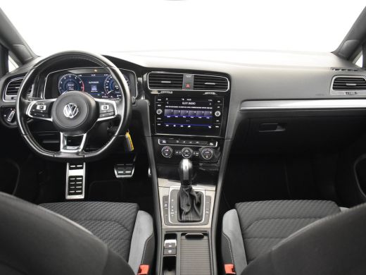Volkswagen Golf 1.5 TSI Highline Business R-Line 150pk DSG/AUTO | Adaptief cruise control  | Navigatie | App conn... ActivLease financial lease
