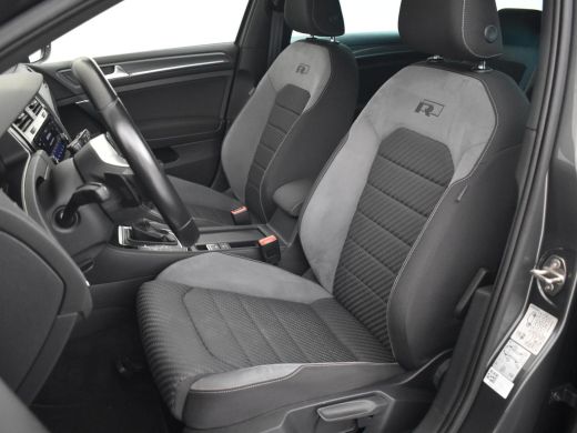 Volkswagen Golf 1.5 TSI Highline Business R-Line 150pk DSG/AUTO | Adaptief cruise control  | Navigatie | App conn... ActivLease financial lease